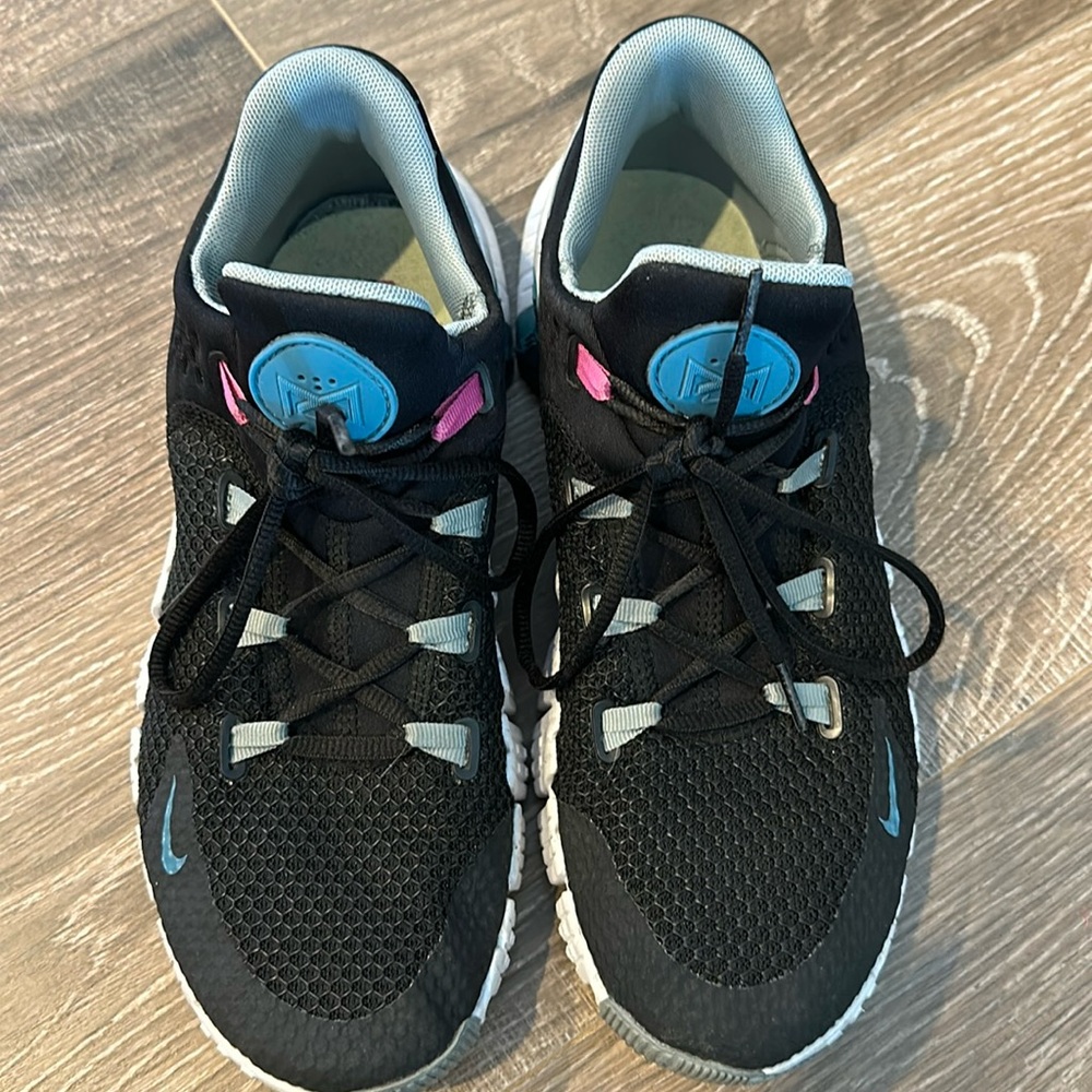 Nike women’s size 11 Metcon